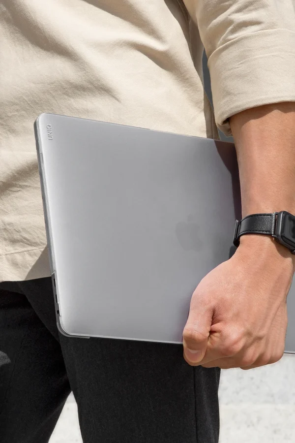 Uniq Macbook Air 15 (2024) Vero Macbook Kapak - Şeffaf - Görsel 5